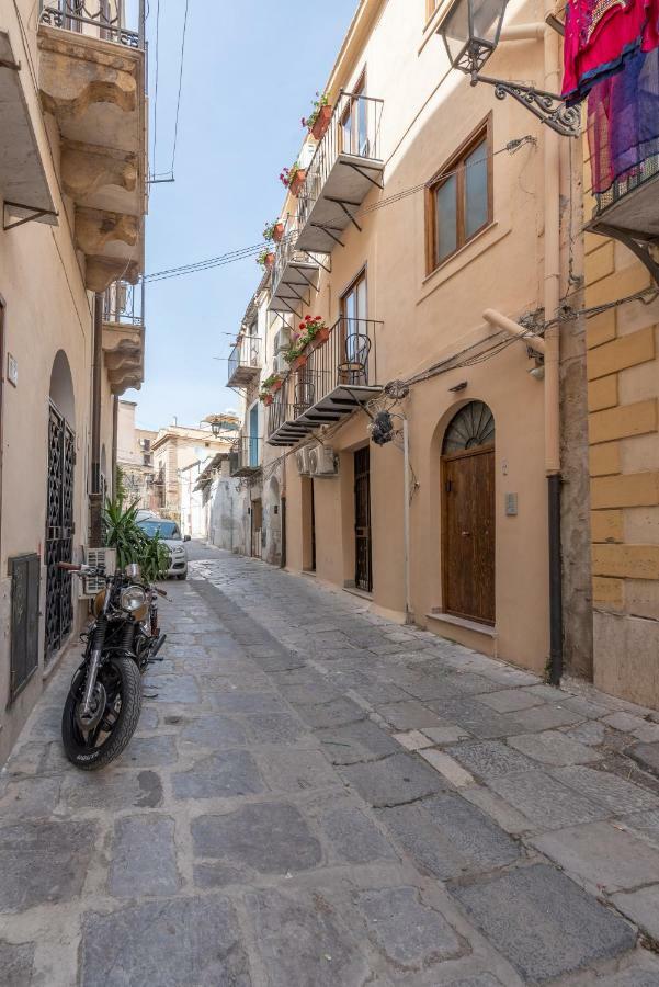 Atria Home - Alle Spalle Del Teatro Massimo Palermo Exterior photo